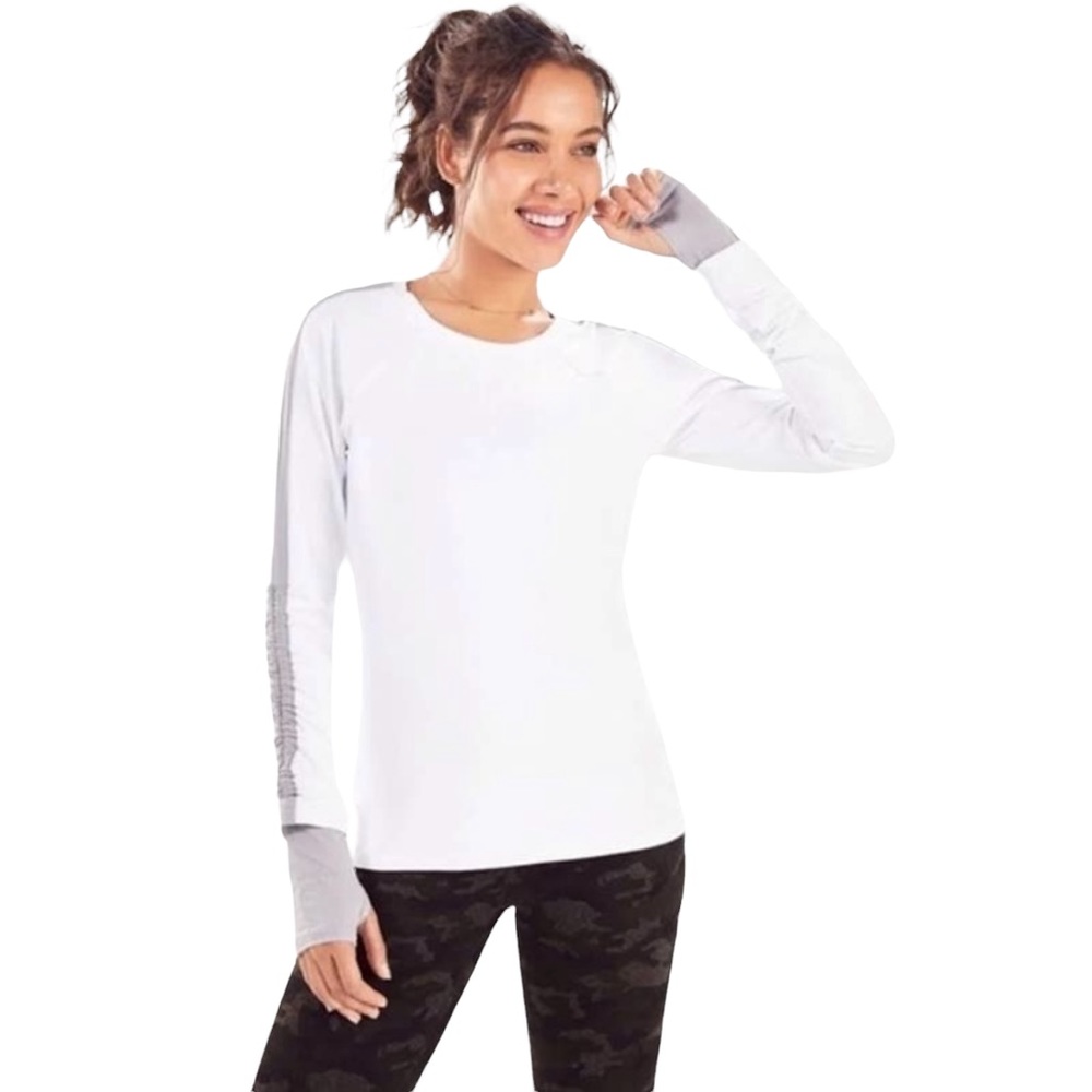 Fabletics Cashel Adjustable Ruched Long-
Sleeve Top in White & Dove Grey Size S